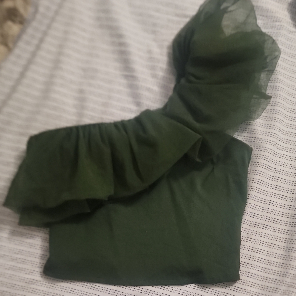Elegant One-Shoulder Green Top